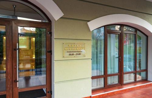 Vinnytsya Hotel | Stay at FENIX TOWN: Rated 9/10 with Great Amenities