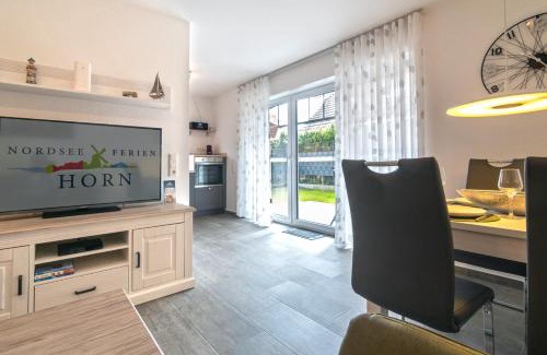Westeraccumersiel Apartment | Pet-Friendly Retreat at Fensalir - 4-Star Comfort Awaits