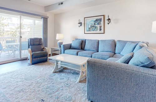 Fenwick Island House | Fenwick Island home with beach access, pool, central AC & private washer/dryer