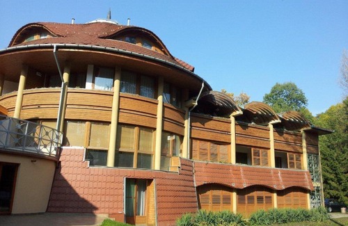 Bekescsaba Hotel | Relaxing Getaway at Fenyves Wellness Hotel Békéscsaba