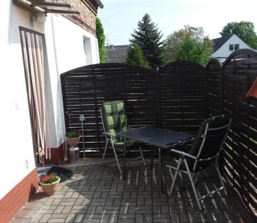 Zerkwitz Apartment | Cozy Ferìenwohnung Mende 1: Family-Friendly Retreat