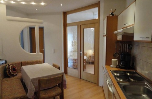 Seeboden Apartment | Comfortable Getaway at Ferienwohnung Goldeck - Gästehaus Unterlercher