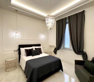 Naples City Centre Apartment | Ferdinando's Home