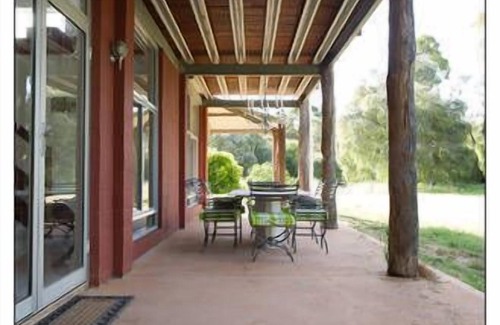 Crooked Brook House | Discover Ferguson Valley Retreat: Pet-Friendly Paradise