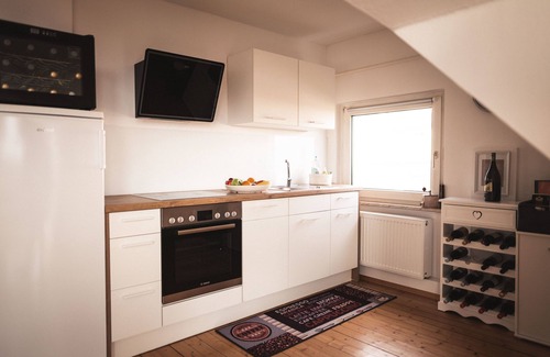 Neustadt-Haardt Apartment | Cozy Getaway for 4 in Neustadt an der Weinstraße