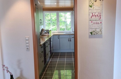 Neustadt-Gimmeldingen Apartment | Guest Rated 10/10: Ferienwohnung Pfalzblick with Terrace