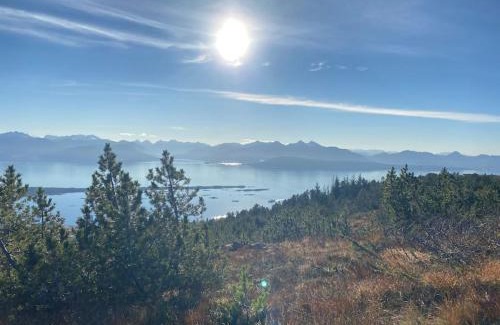Molde House | Relaxing Getaway Near Molde Center and Beach Access