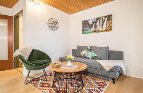 Schnetzenhausen Apartment | Experience Ferien am See 11: Family & Pet-Friendly Retreat