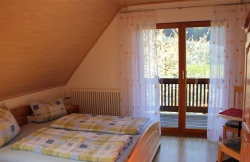 Bad Rippoldsau-Schapbach Apartment | Ferienwohnung Talblick mit ca. 52qm, 2 Schlafzimmer, für maximal 5 Personen