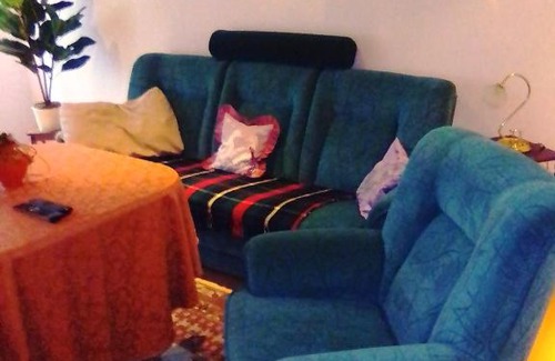 Priestewitz Apartment | Family-Friendly Ferien-Gästewohnung with High Ratings