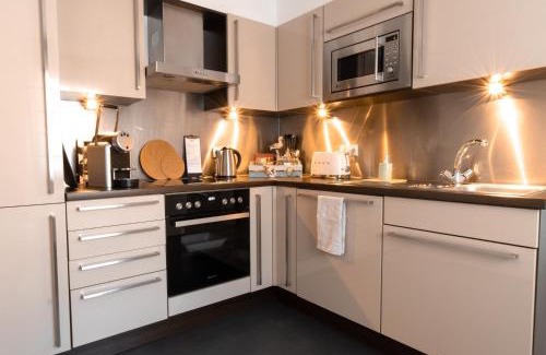 Zech Apartment | Indulgent Ferien-Lodge Lindau with Private Sauna & Lake Access