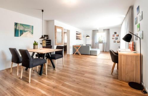 Zech Apartment | Indulgent Ferien-Lodge Lindau with Private Sauna & Lake Access