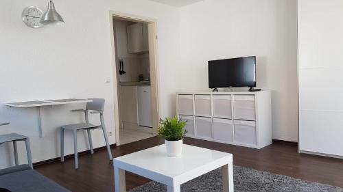 Renningen Apartment | Modern Apartment with Wi-Fi & Parking Near City Center