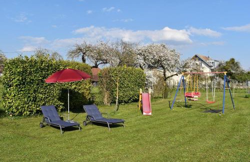 Langenargen Apartment | Family-Friendly Ferien- und Obsthof Dillmann with 9/10 Rating
