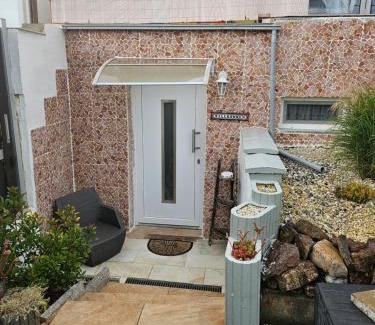 Bad Saeckingen Apartment | Pet-Friendly Ferienwohnung Bergsee with Hot Tub & Fireplace