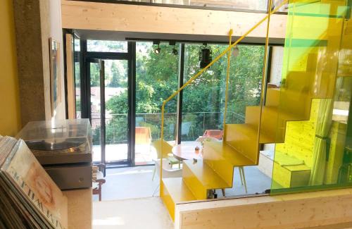 Altleiningen Apartment | Oceanfront Ferienapartement Burgstrasse West for Families
