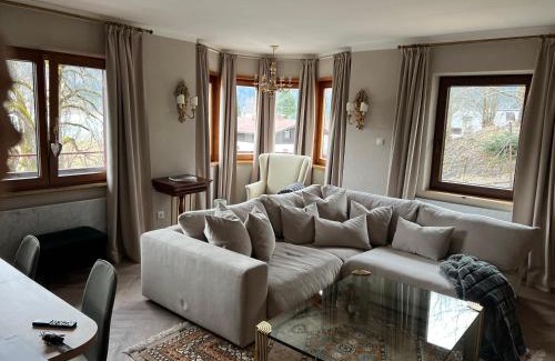 Kufstein Apartment | Guest Rated 10/10: Ferienapartment Residenz "Weisses Rössl"