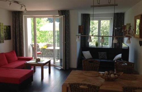 Schierke Apartment | Cozy Ferienapartments am Brocken: Pet & Child Friendly Stay