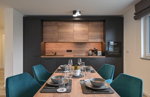Waggershausen Apartment | Top-Rated Ferienappartementhaus Stock with Family Amenities