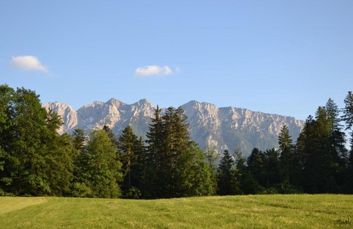 Rettenschoess Apartment | Family-Friendly Ferienappartement Rettenschöss with High Ratings