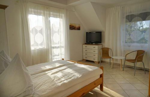 Karwienskie Bloto Drugie Hotel | Oceanfront Ferienappartement Teresa: Guest Rated 9/10
