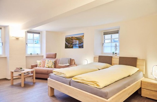 Niederhausen Apartment | Welcoming Ferienappartements Im Alten Fährhaus - 9.3/10