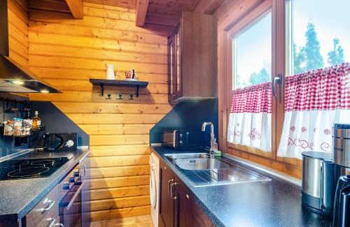 Leibertingen House | Explore Ferienblockhaus Glocker - Family-Friendly Retreat