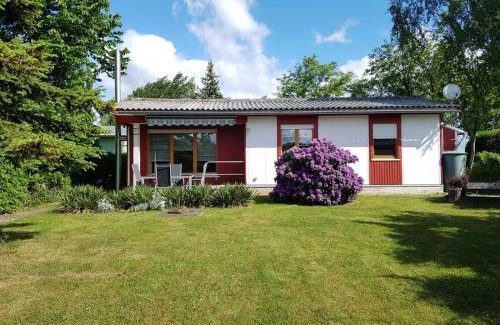 Bungalowdorf an der Talsperre House | Cozy Retreat at Feriendomizil am Zeulenrodaer Meer