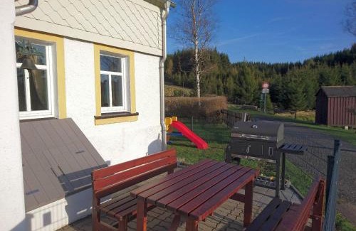 Marienberg House | Pet-Friendly Feriendomizil Erzgebirge with Oceanfront Views