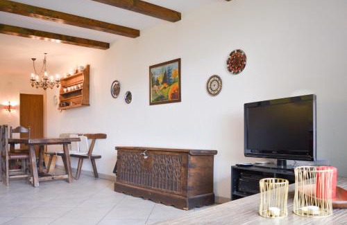 Champfer Apartment | Mountain Retreat with Pool, Sauna & Great Guest Ratings