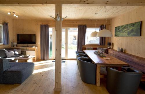 Murau Ski Chalet | Discover Feriendorf Murau: 4-Star Family Retreat with Hot Tub