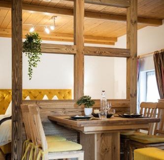 Rain House | Relax at Ferienhäuschen Millinghof with Hot Tub & Pet Friendly