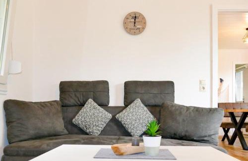 Kiebitz House | Relaxing Retreat at Ferienhäuser Kiebitzsee - 9/10 Rated
