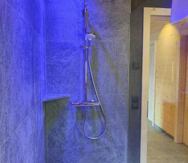 Martello House | Experience Comfort at Ferienhütte Premstlahof - Chalet