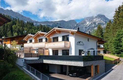 Scheffau am Wilden Kaiser House | Oceanfront Ferienhäuser Kaiserluft Chalet with Breakfast