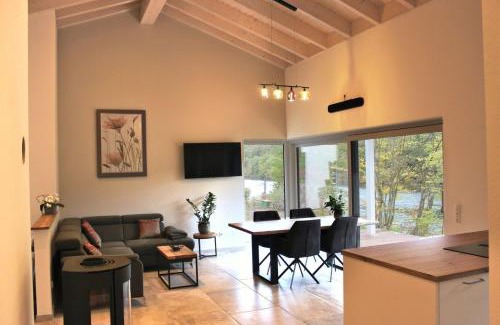 Heimbach House | Family-Friendly Retreat at Ferienhaus 'Freund am See' 4-Star