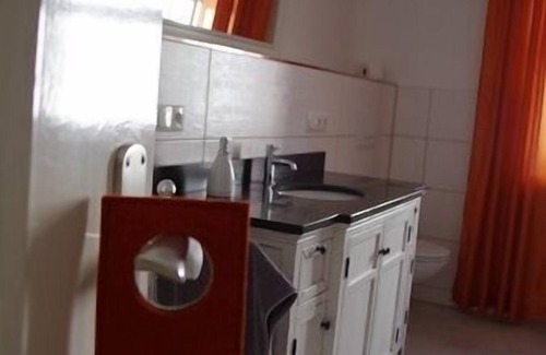Oberscheinfeld Villa | Cozy Family-Friendly Retreat with Kitchen for 6 Guests
