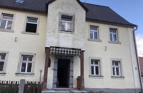 Oberscheinfeld Villa | Cozy Family-Friendly Retreat with Kitchen for 6 Guests