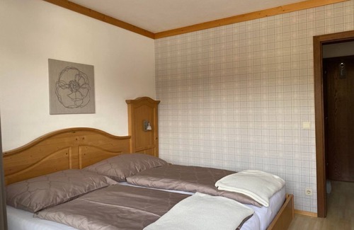 Sankt Lambrecht Bed & Breakfast | Cozy Retreat with Spa and Kitchen - Pension Paulitsch