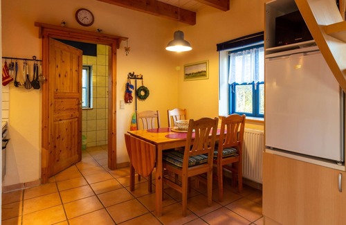 Neuenkirchen Apartment | Delightful Ferienhaus 2D with Ocean Views and Spa Access