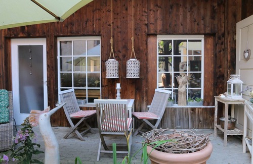 Badenweiler House | Perfect Getaway at Ferienhaus Alte Schusterei with Garden