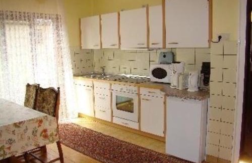 Mesenich House | Family-Friendly Ferienhaus for 8 in Mesenich, Mosel