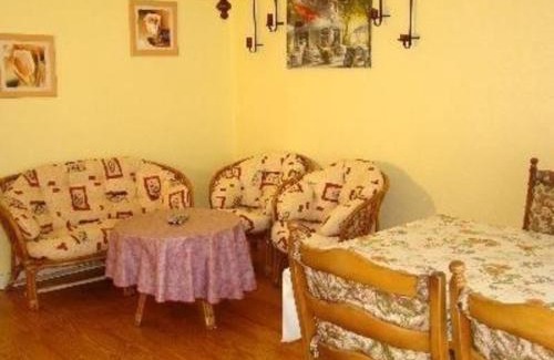 Mesenich House | Family-Friendly Ferienhaus for 8 in Mesenich, Mosel