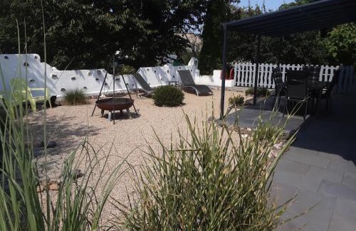 Andernach House | Stellar Stay at Ferienhaus am Apfelbaum - 4 Star Rating
