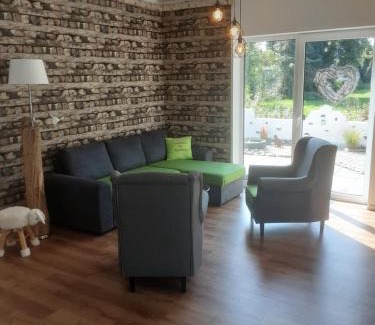 Andernach House | Stellar Stay at Ferienhaus am Apfelbaum - 4 Star Rating