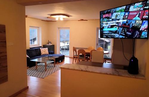 Deuerling Apartment | Experience Ferienhaus am Bach with Breathtaking Ocean Views