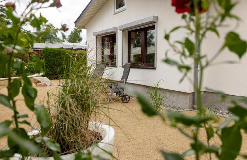 Blankenburg House | Relax in Ferienhaus am Bergeshang with Hot Tub & Great Reviews