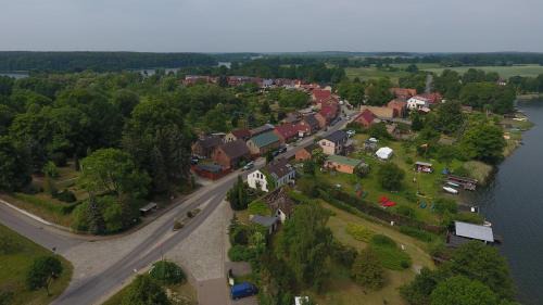 Priepert Apartment | Family-Friendly Ferienhaus Am Großen Priepertsee Retreat