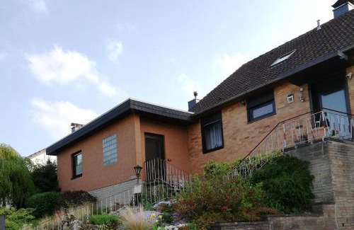 Coppenbrugge House | Relax at Ferienhaus am Ith - Family & Pet Friendly Retreat