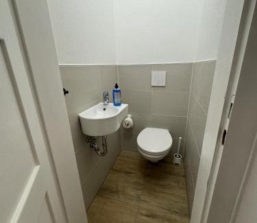 Ortsmitte House | Exceptional Ferienhaus am Südwall: Pet & Child Friendly Retreat